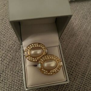 Oscar de la Renta Gold and Pearl Stud Earrings